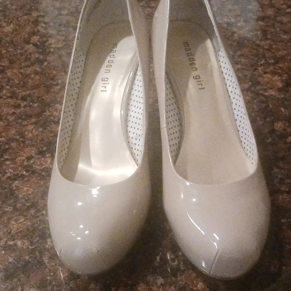 Madden  Girl  Tupe 4 inches Pumps - Picture 3 of 4